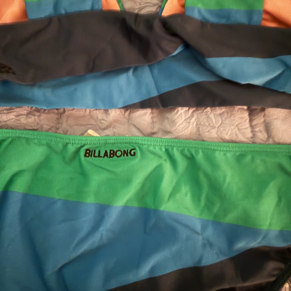 Billabong Rainbow Stripe Bikini Top & Bottom NWT Size Small and Medium - Picture 5 of 5